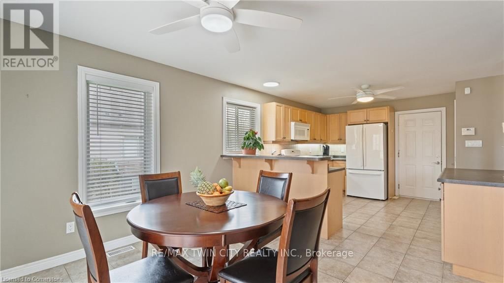 22 COBBLESTONE DRIVE Image 20