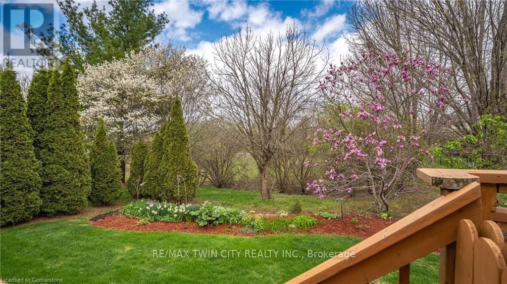 22 COBBLESTONE DRIVE Image 41