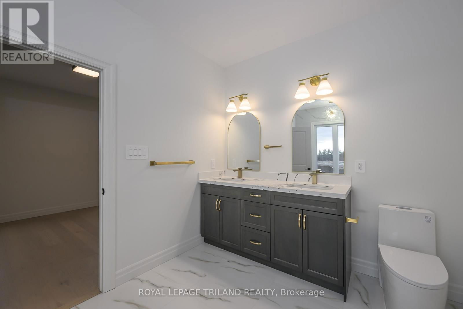 4211 LIBERTY CROSSING Image 22