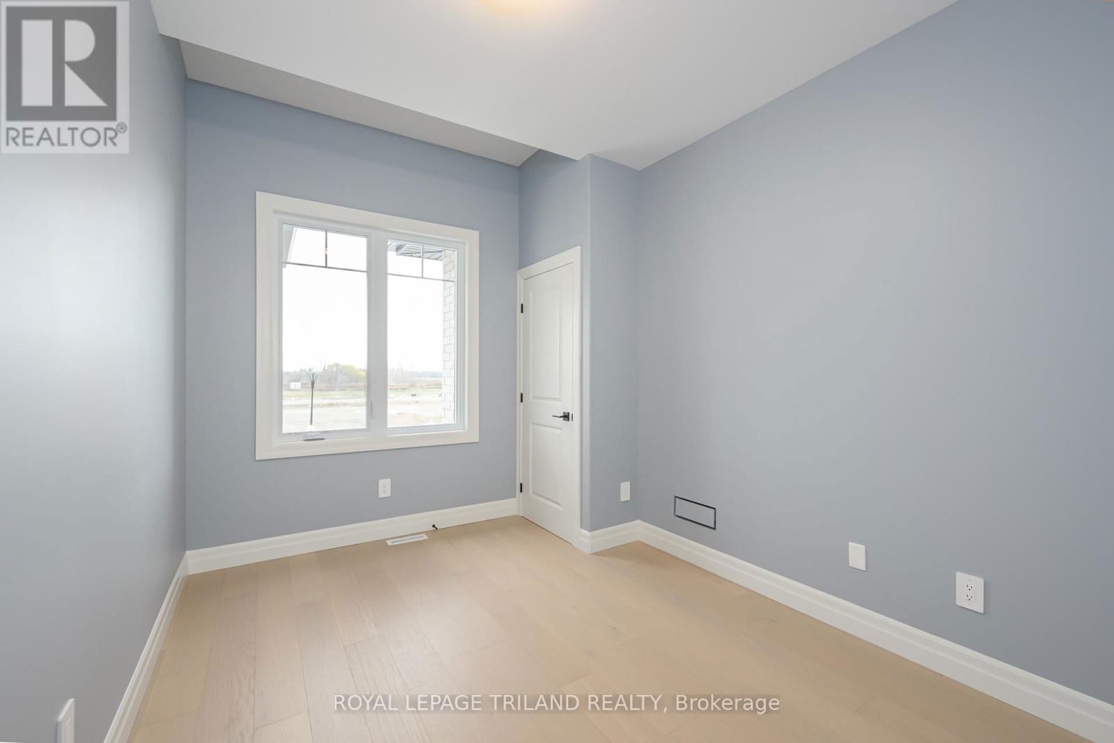 4211 LIBERTY CROSSING Image 30