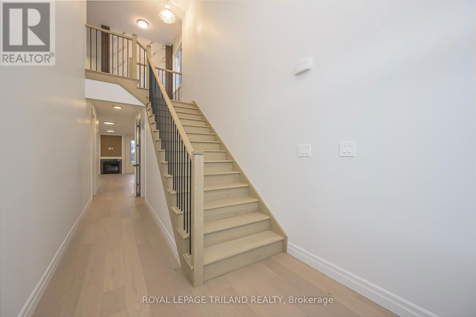 4211 LIBERTY CROSSING Image 35