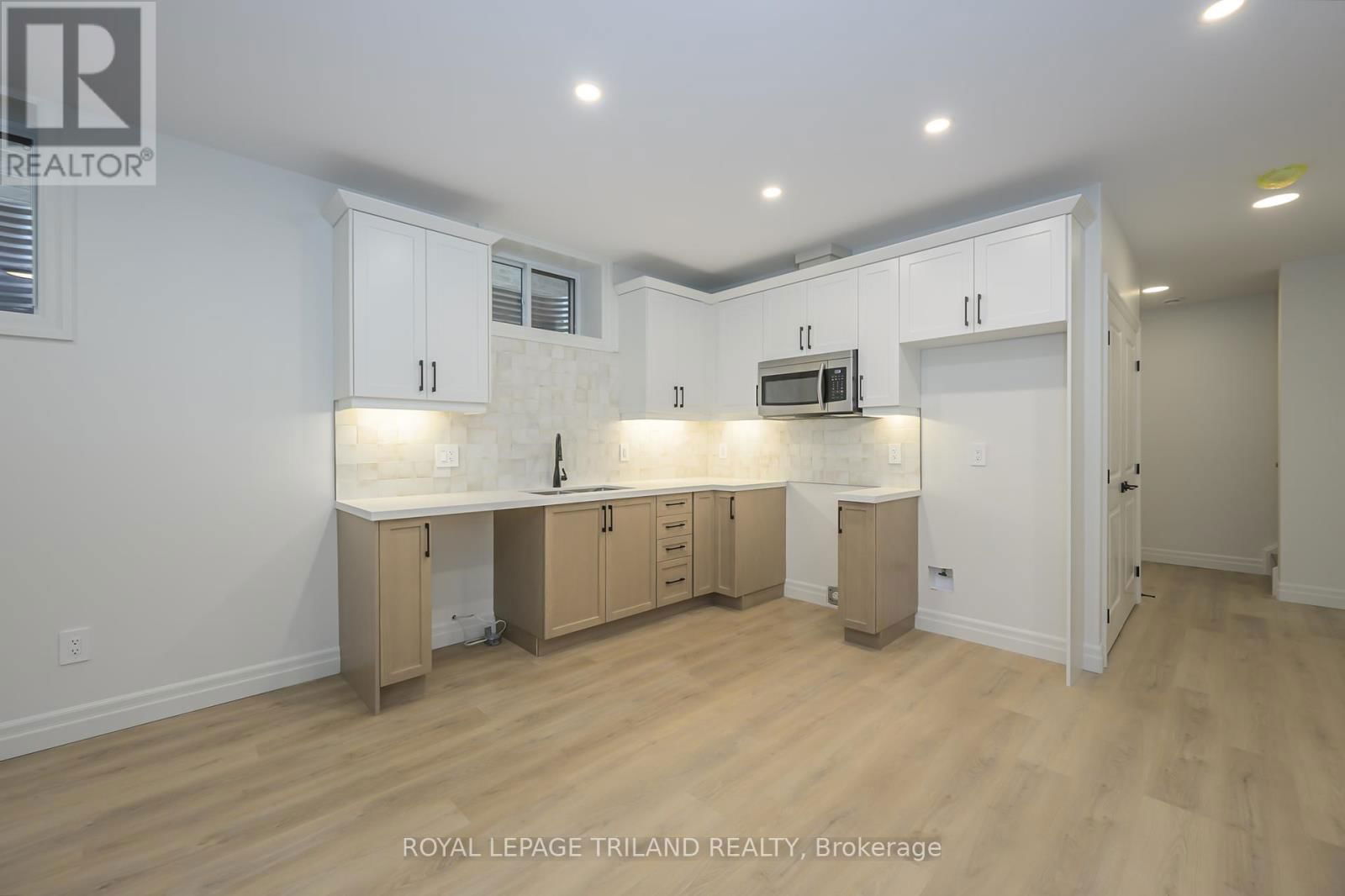 4211 LIBERTY CROSSING Image 39