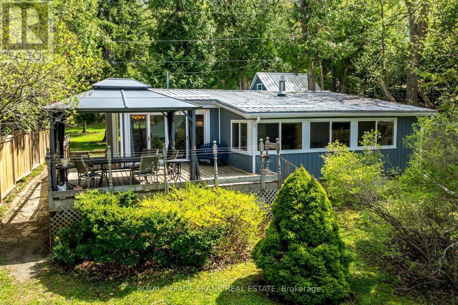 8 DAISY TRAIL Image 1