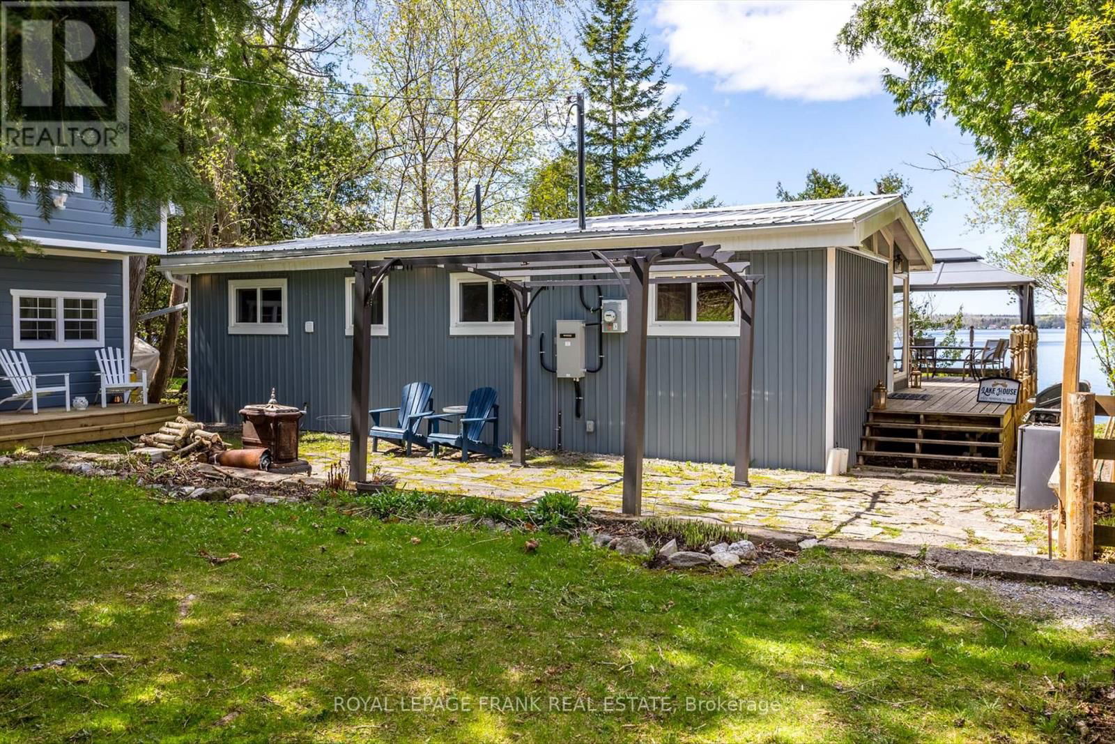 8 DAISY TRAIL Image 3
