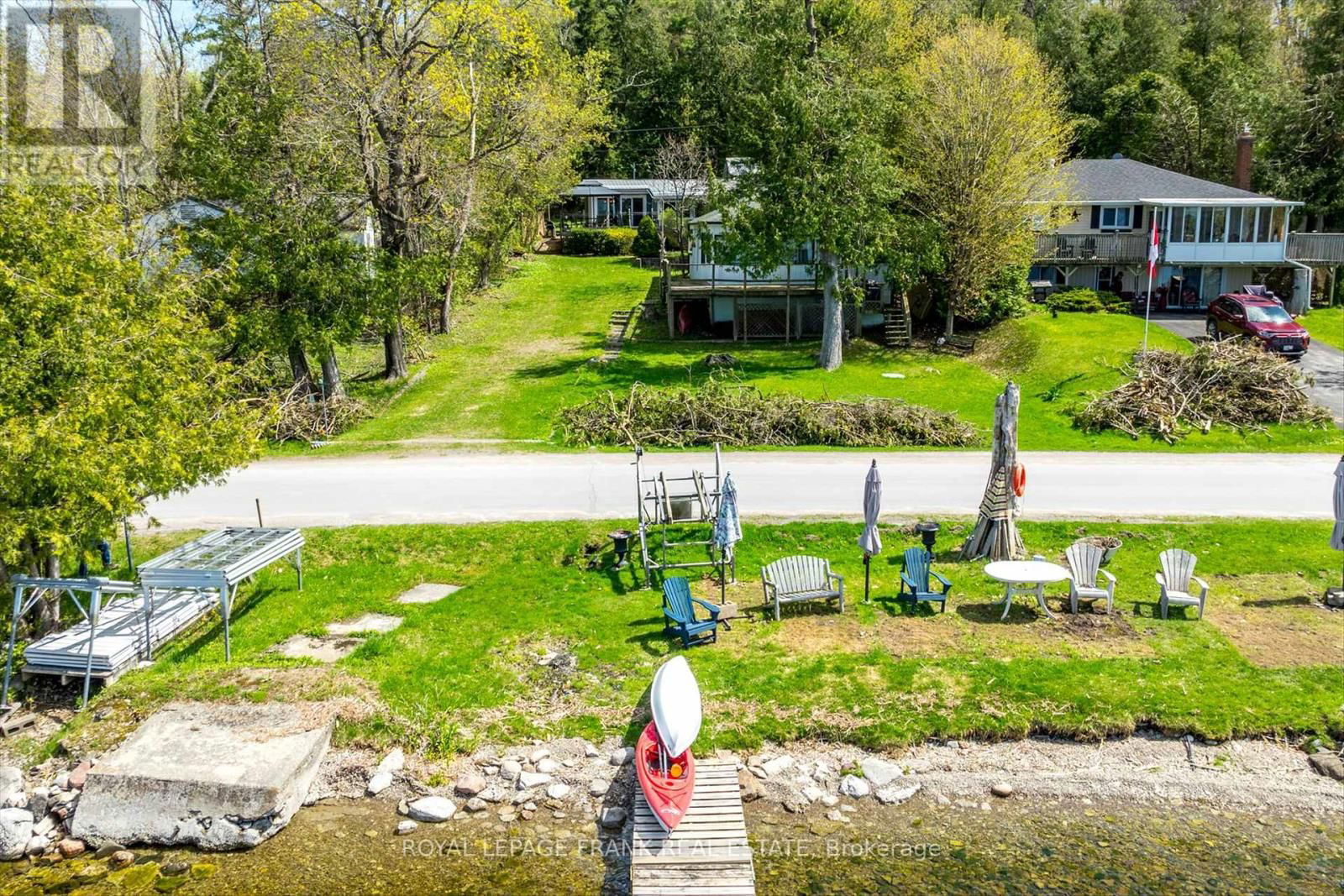 8 DAISY TRAIL Image 35