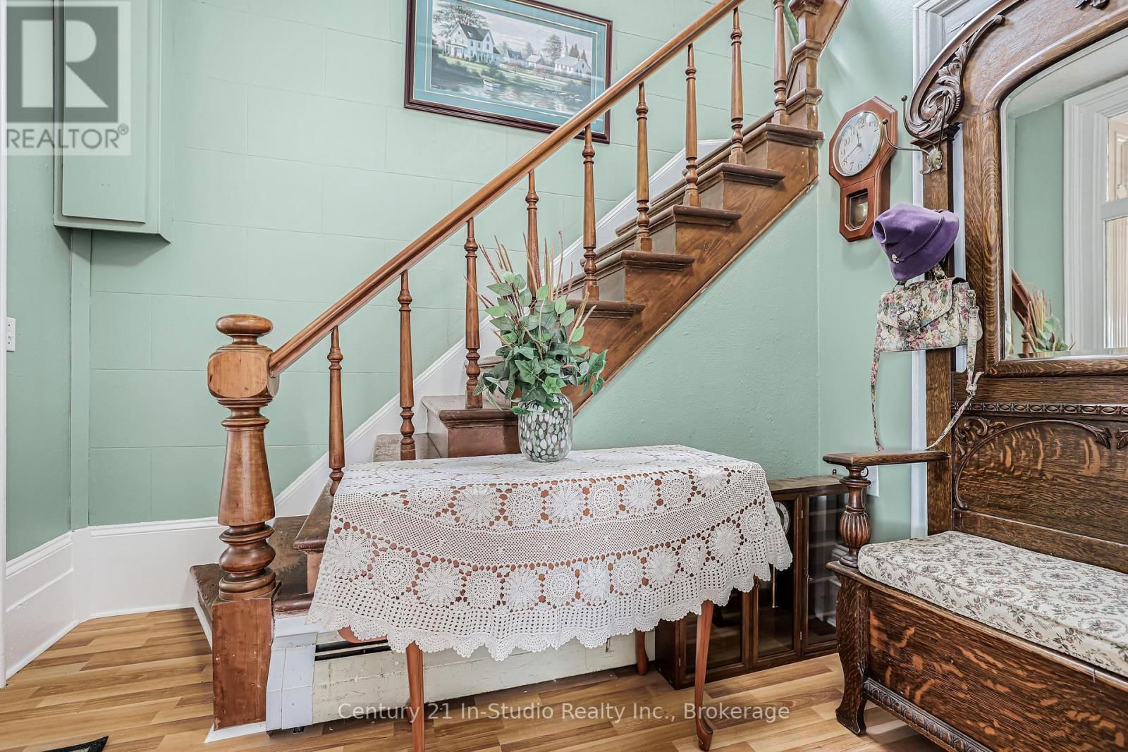 489 LAMBTON STREET WEST Image 17