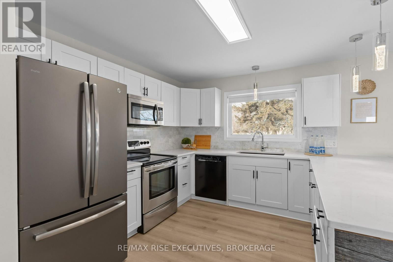 25 ARAGON ROAD Image 11