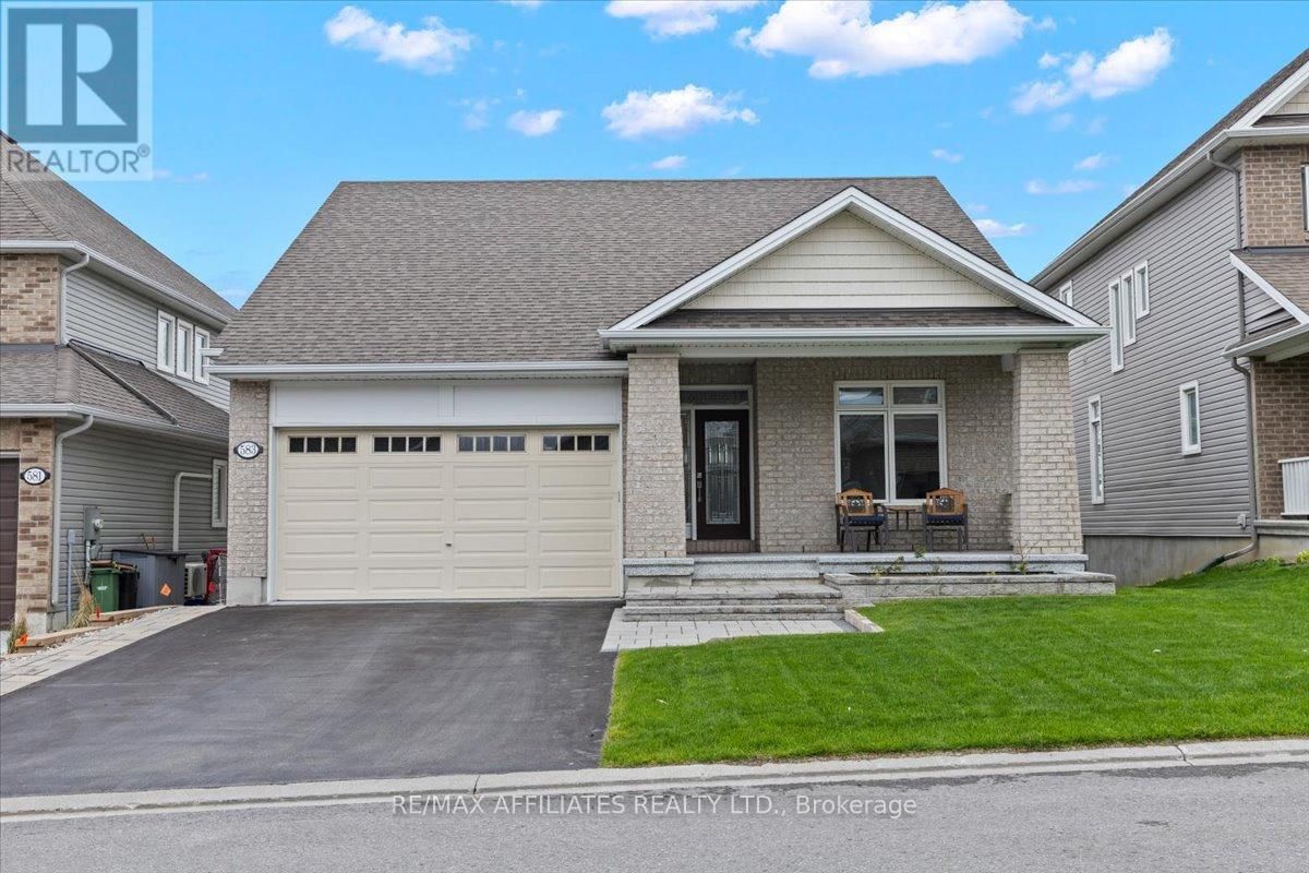 583 BAIE DES CASTORS STREET Image 1