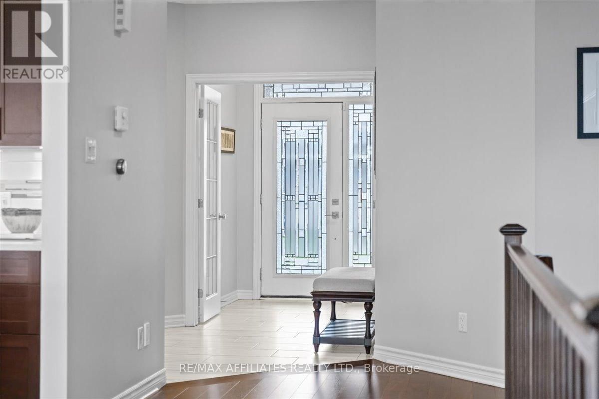 583 BAIE DES CASTORS STREET Image 3