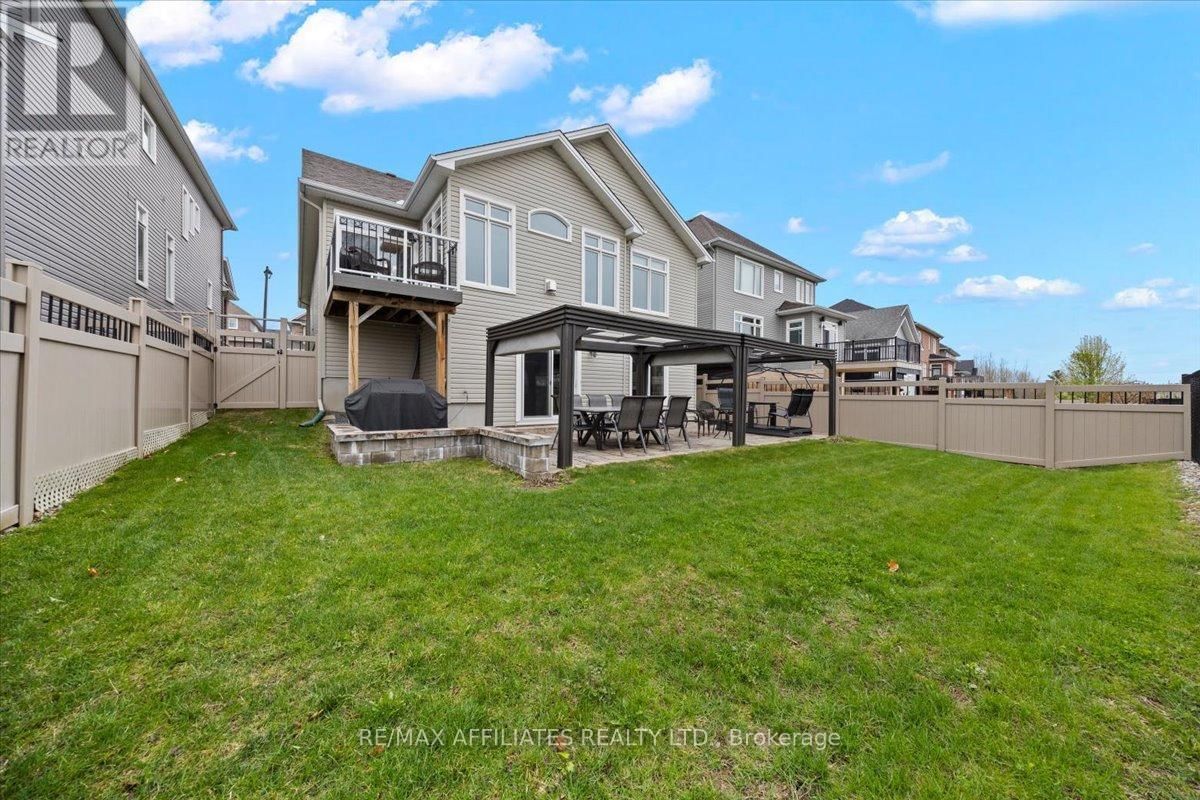 583 BAIE DES CASTORS STREET Image 46