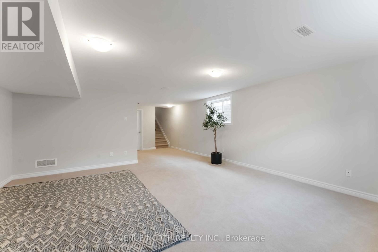 121 NEPETA CRESCENT Image 40