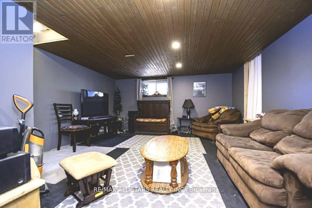 20 MCCREEDIE STREET Image 25