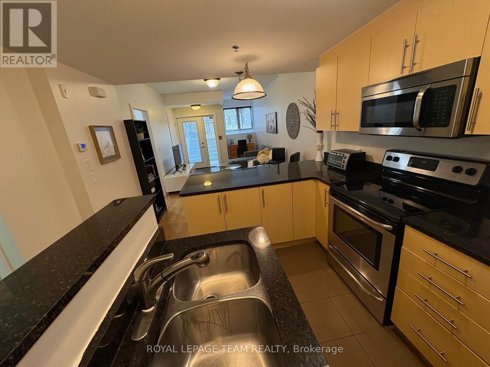 102 - 142 DALY AVENUE Image 19