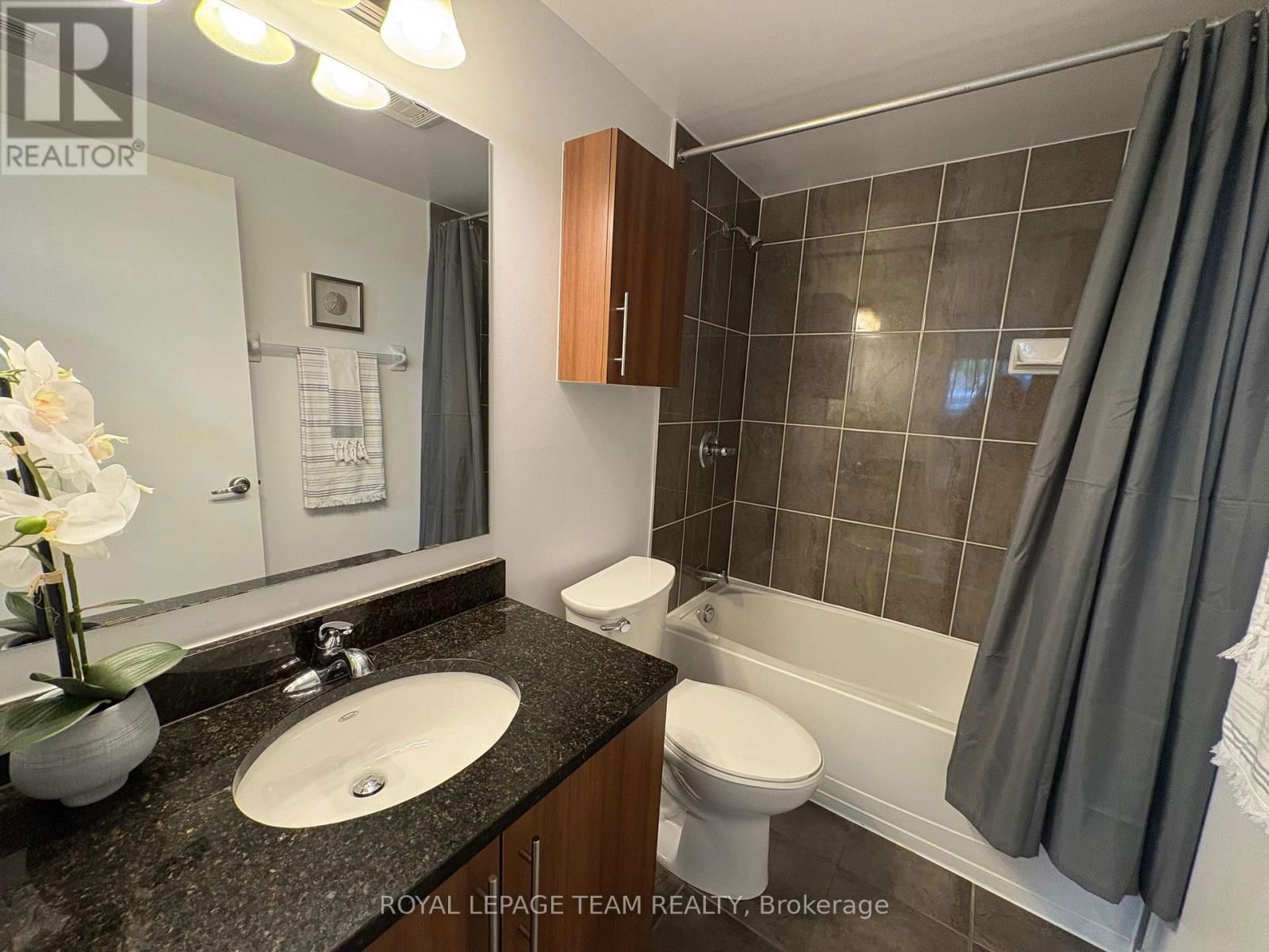 102 - 142 DALY AVENUE Image 31