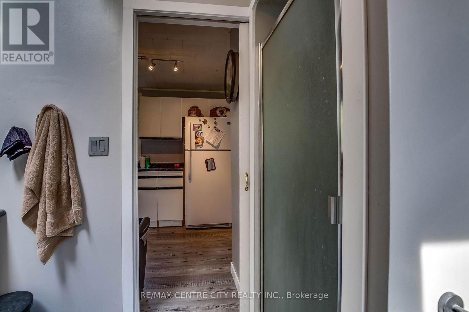 355 WARREN STREET Image 10