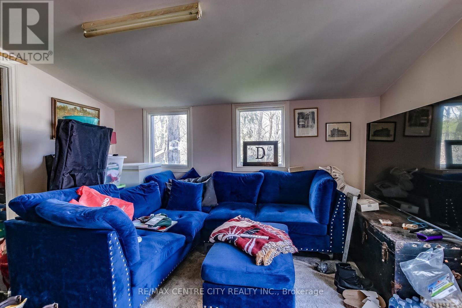 355 WARREN STREET Image 15