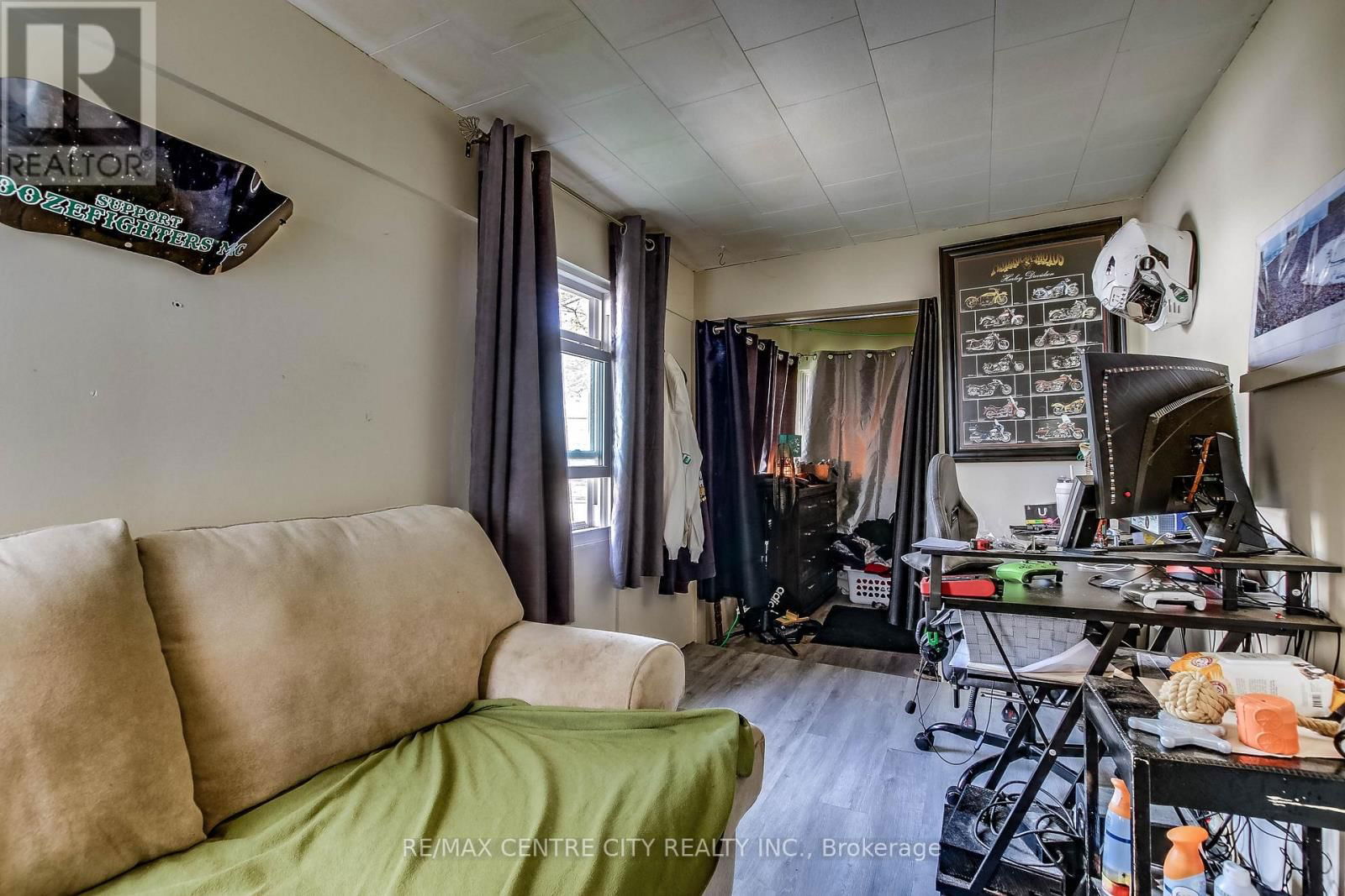 355 WARREN STREET Image 8