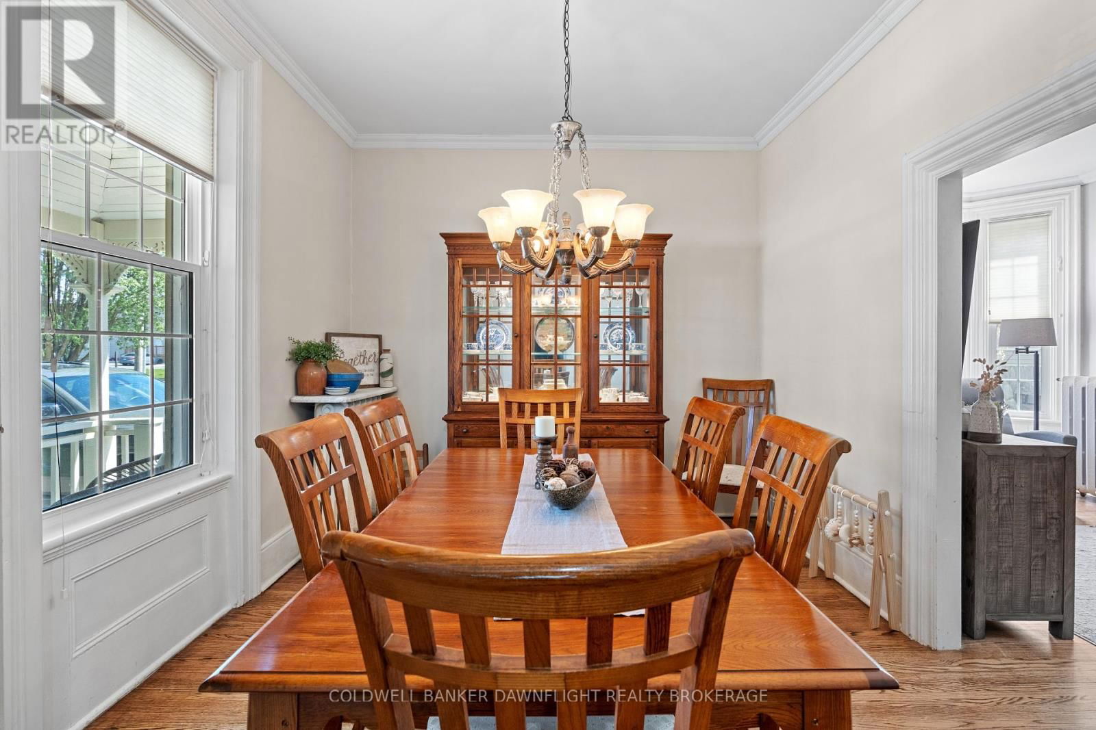 345 WILLIAM STREET Image 11