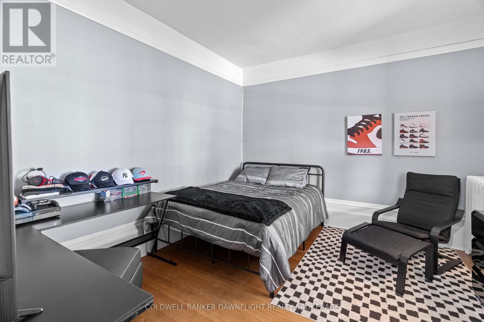 345 WILLIAM STREET Image 22