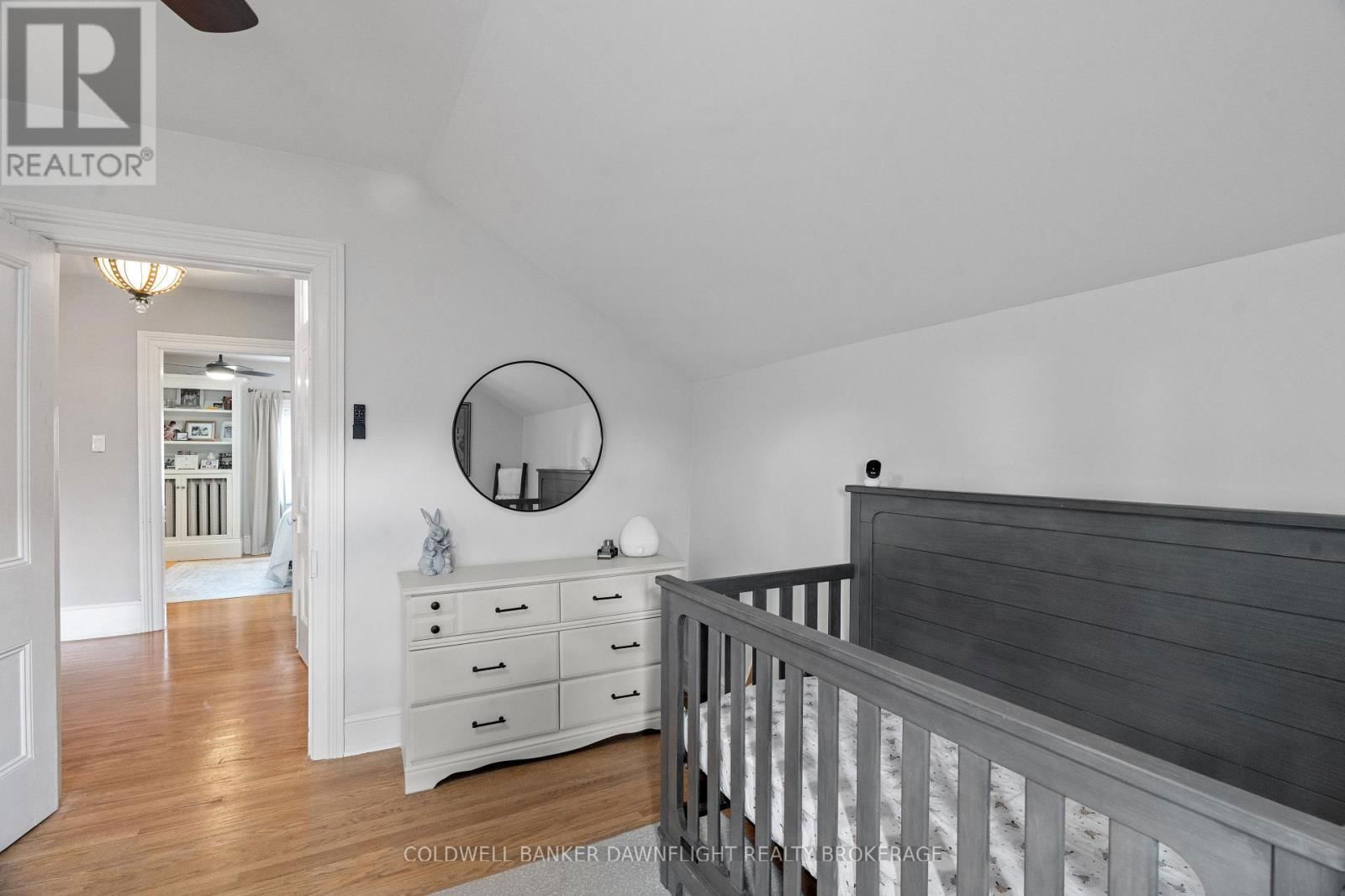 345 WILLIAM STREET Image 32