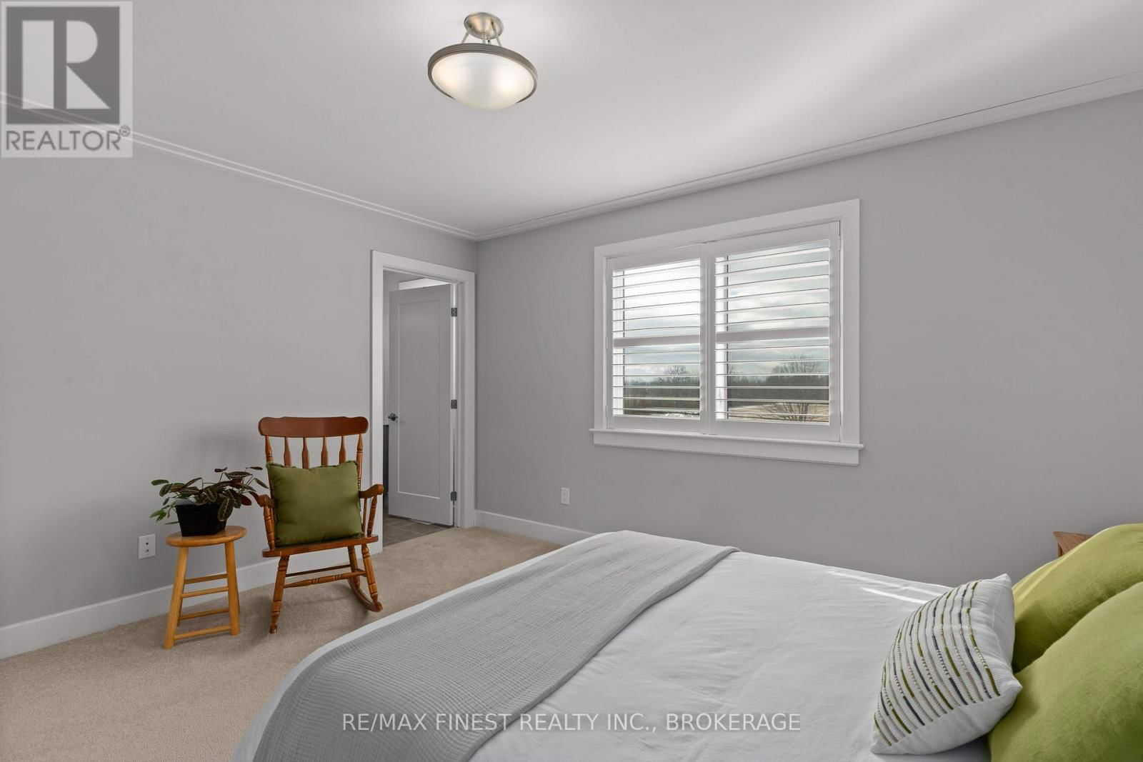 188 DR RICHARD JAMES CRESCENT Image 21