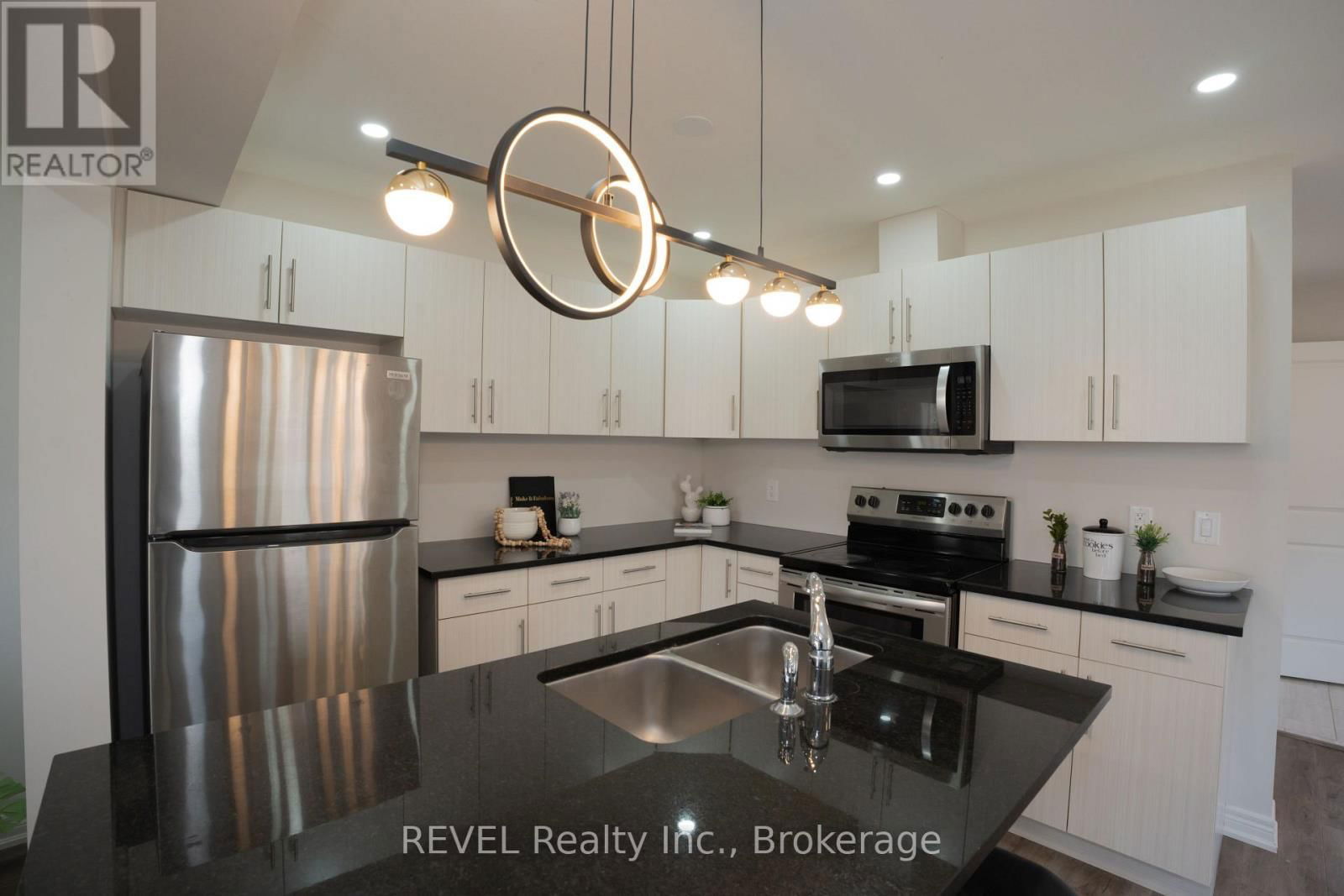 7 HAWTHORN AVENUE Image 17