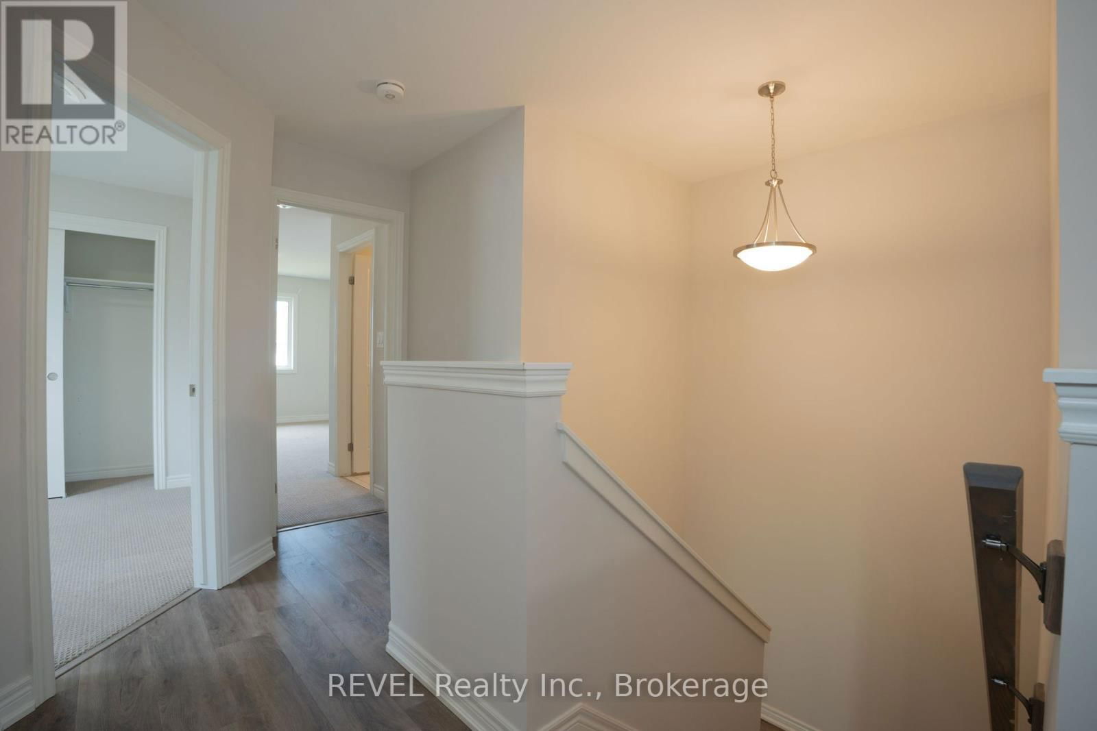7 HAWTHORN AVENUE Image 18