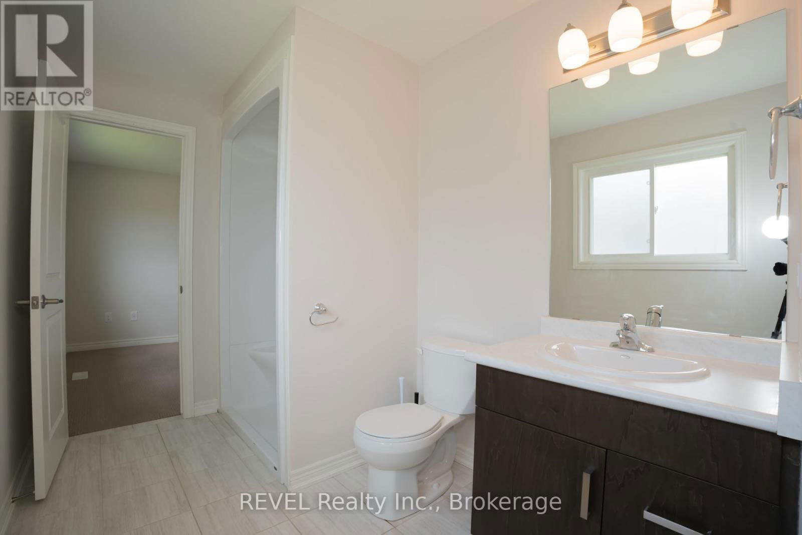 7 HAWTHORN AVENUE Image 24
