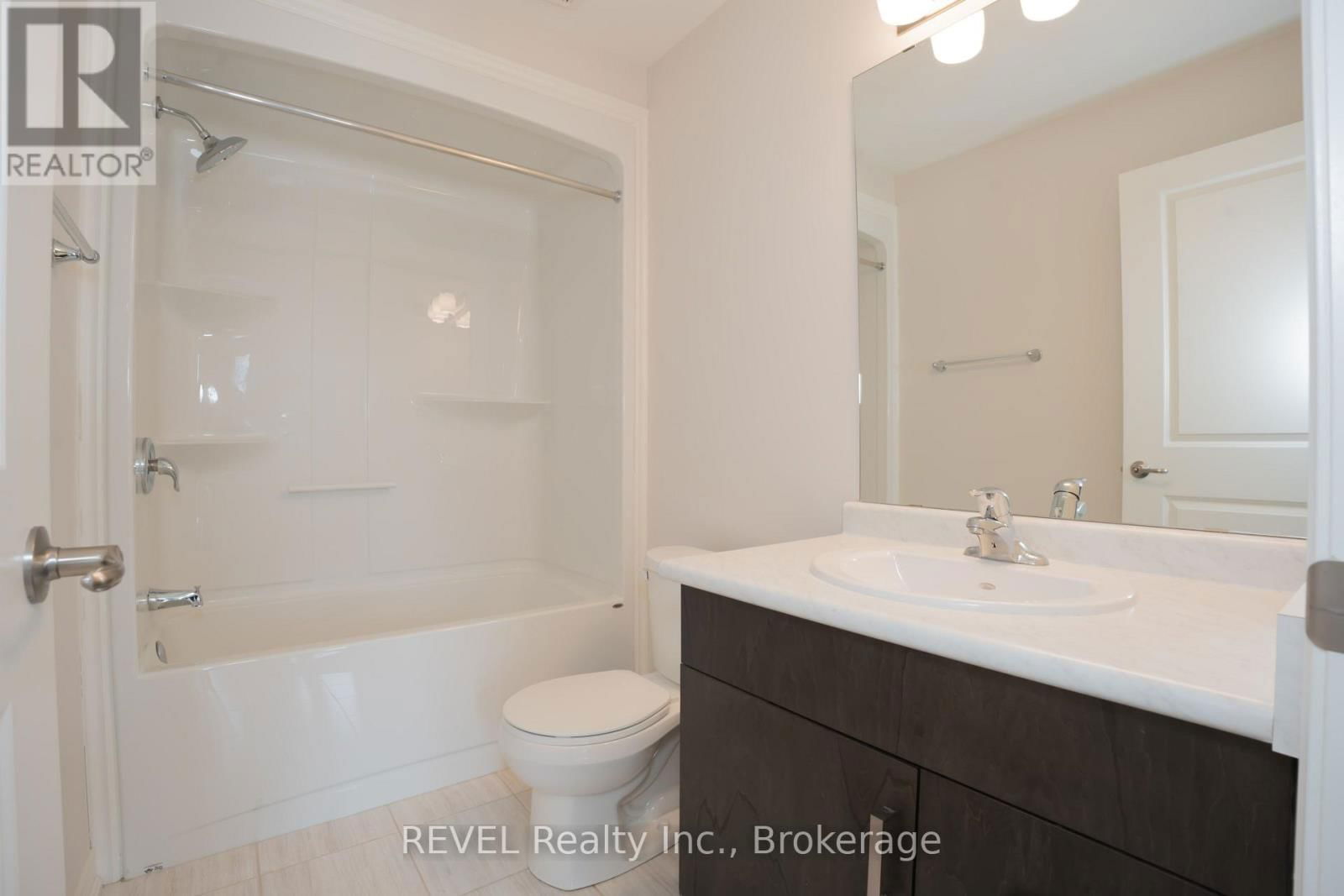 7 HAWTHORN AVENUE Image 25