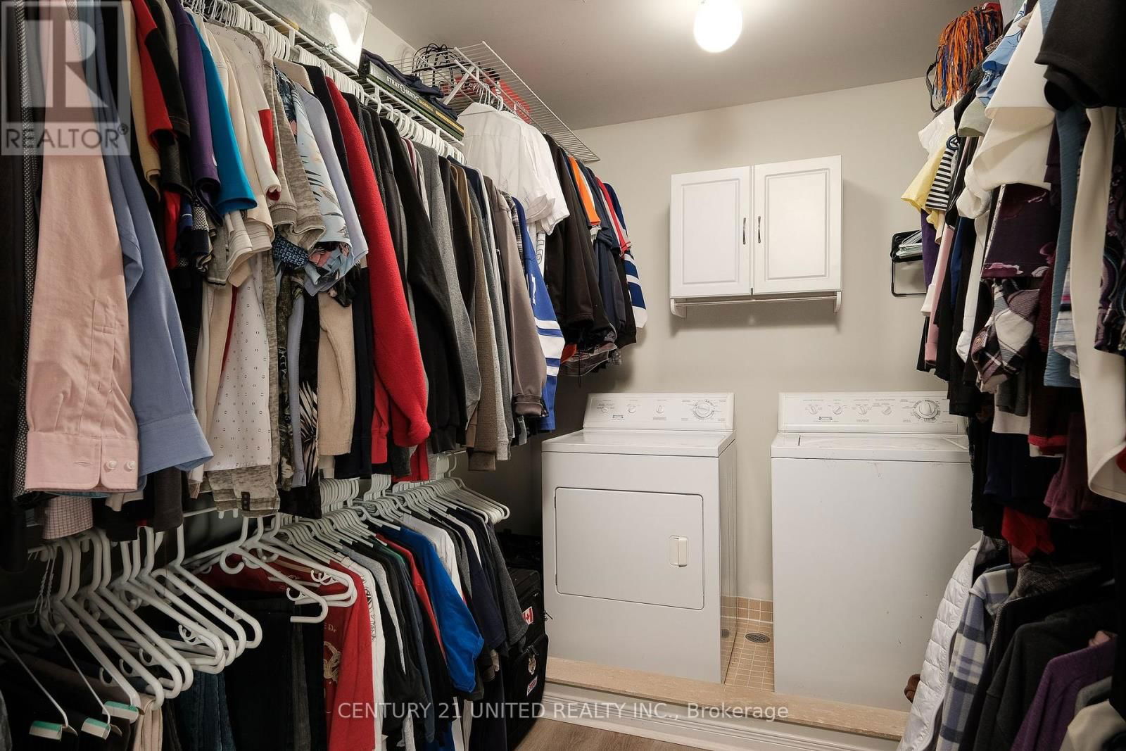 1403 IRELAND DRIVE Image 20