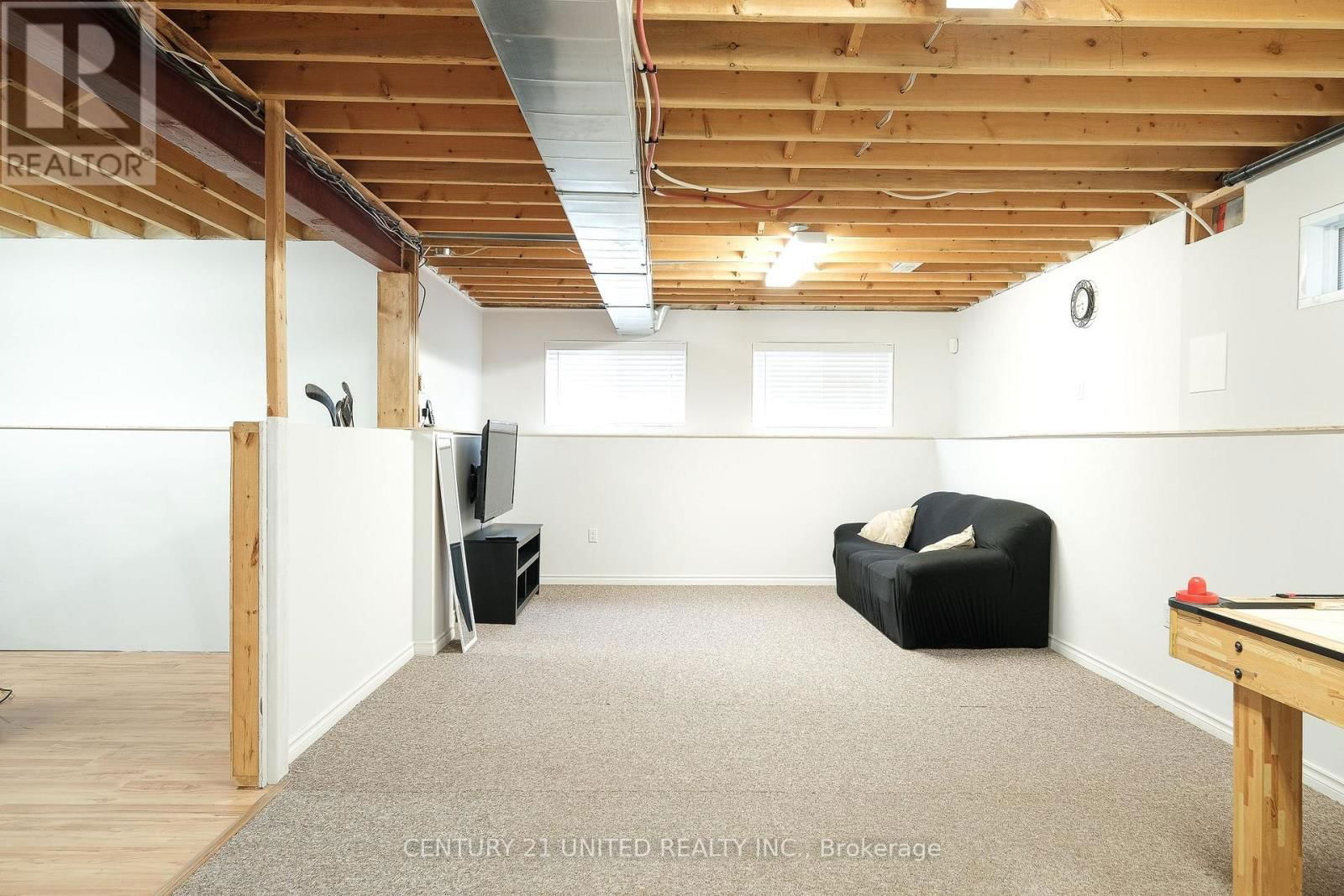 1403 IRELAND DRIVE Image 39