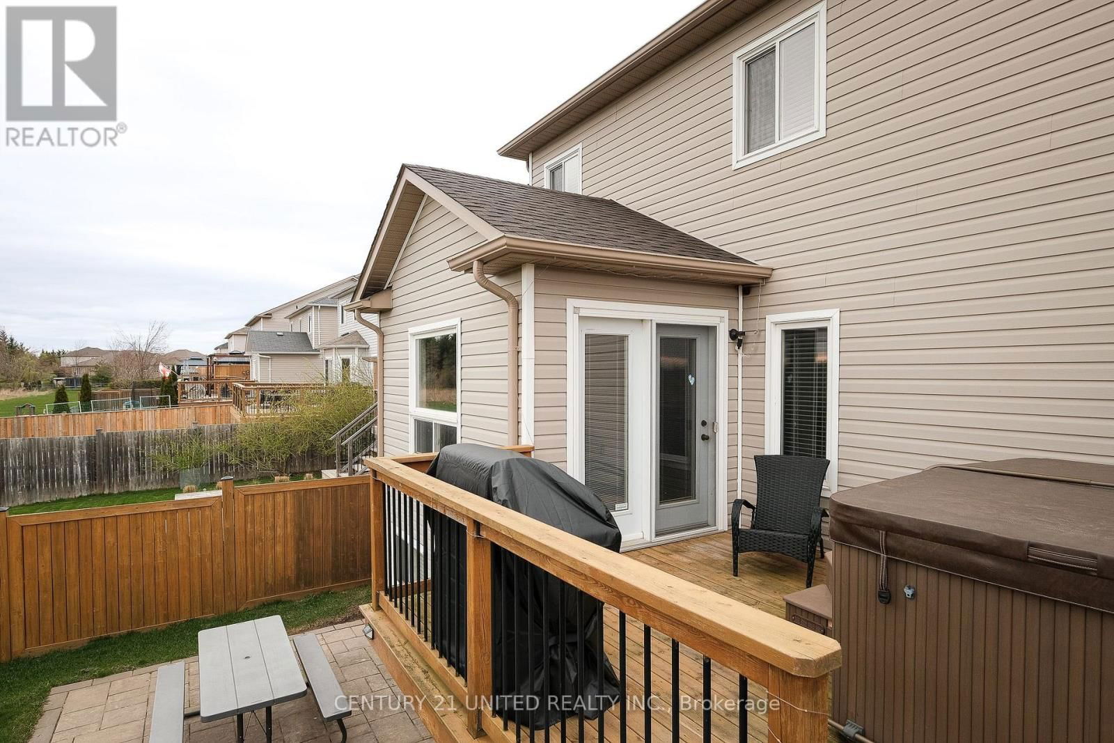 1403 IRELAND DRIVE Image 44