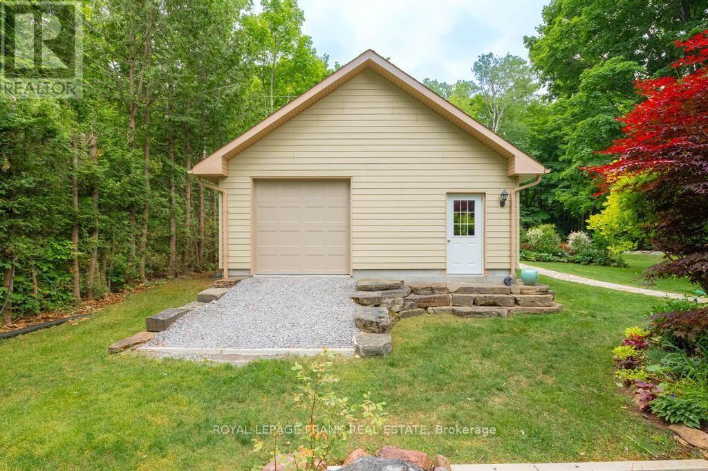60 MYSTIC POINT ROAD Image 9