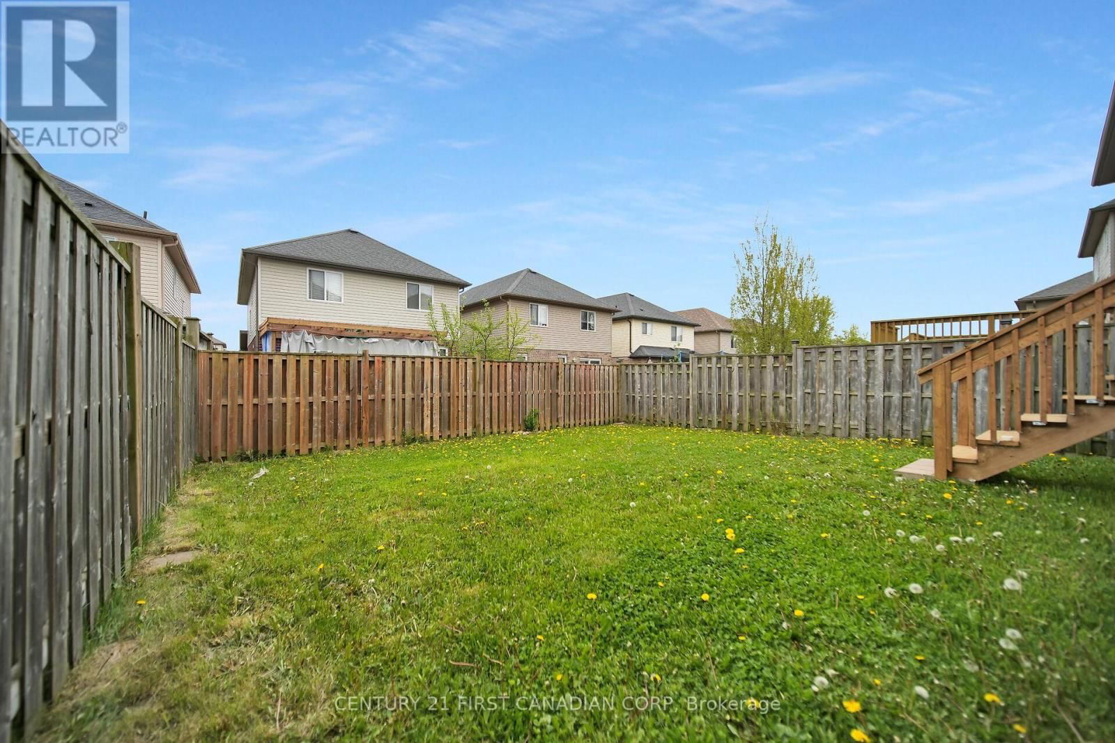 3378 EMILYCARR LANE Image 34