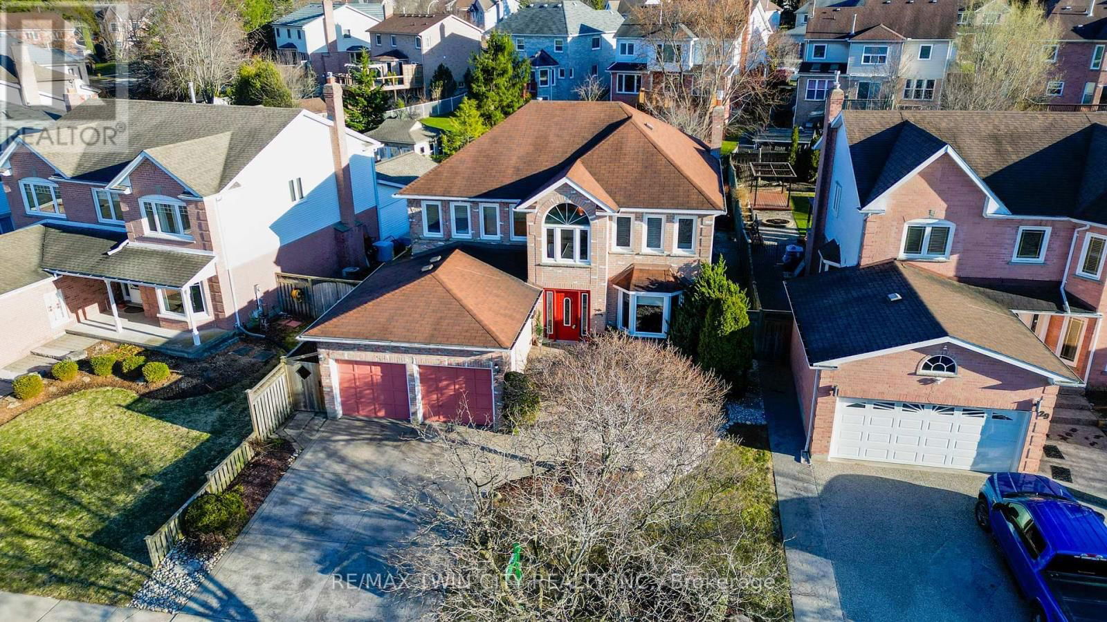 25 LYNNVALLEY CRESCENT Image 2