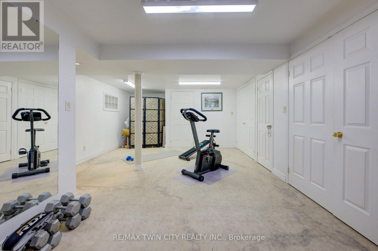 25 LYNNVALLEY CRESCENT Image 37