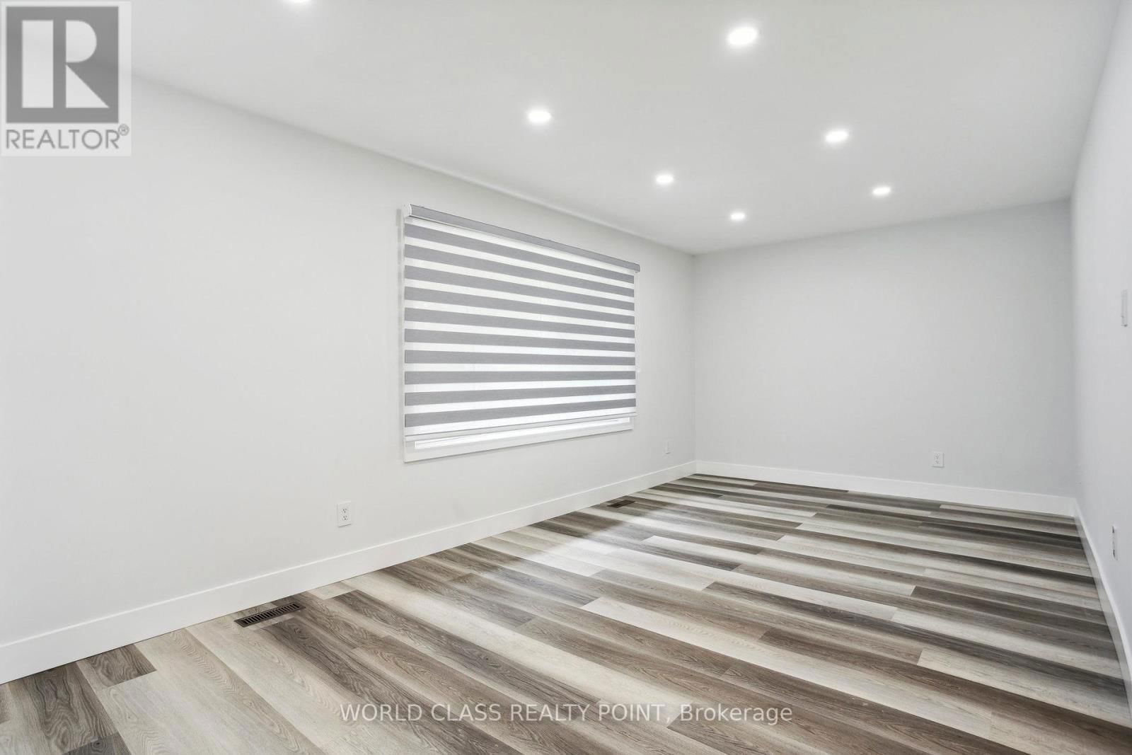 396 HUDSON DRIVE Image 16