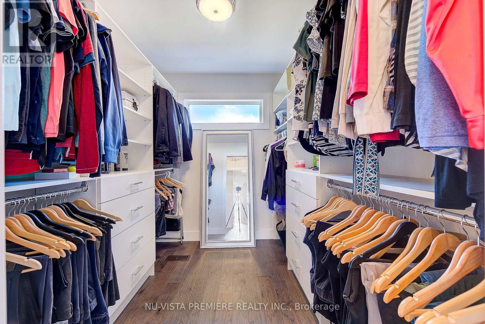 1795 BRAYFORD AVENUE Image 36