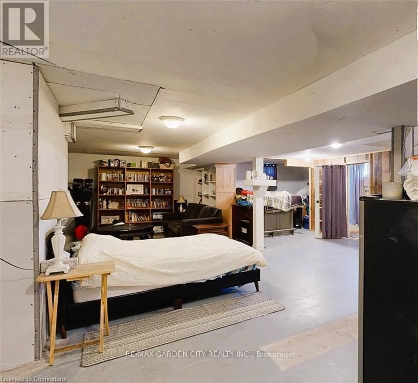 5282 SPRINGCREEK ROAD Image 26