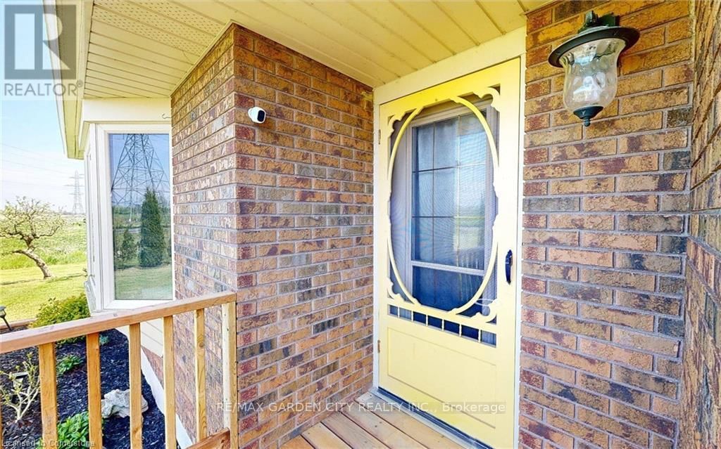 5282 SPRINGCREEK ROAD Image 7