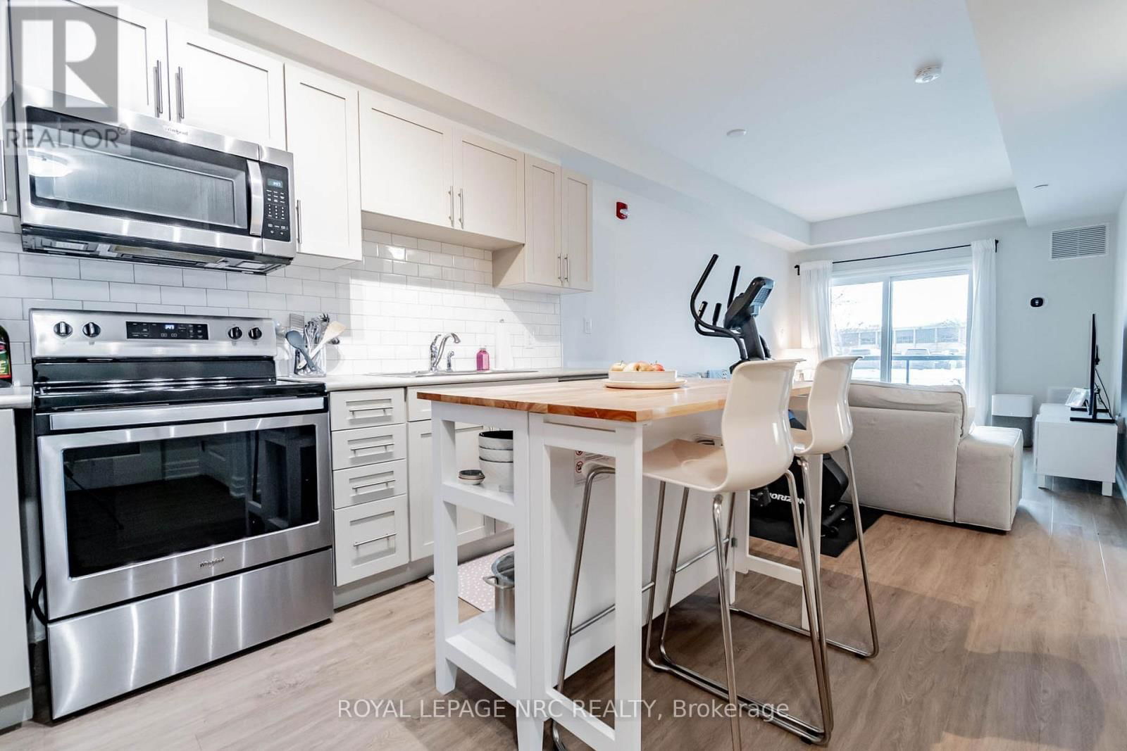 114 - 212 LAKEPORT ROAD Image 12