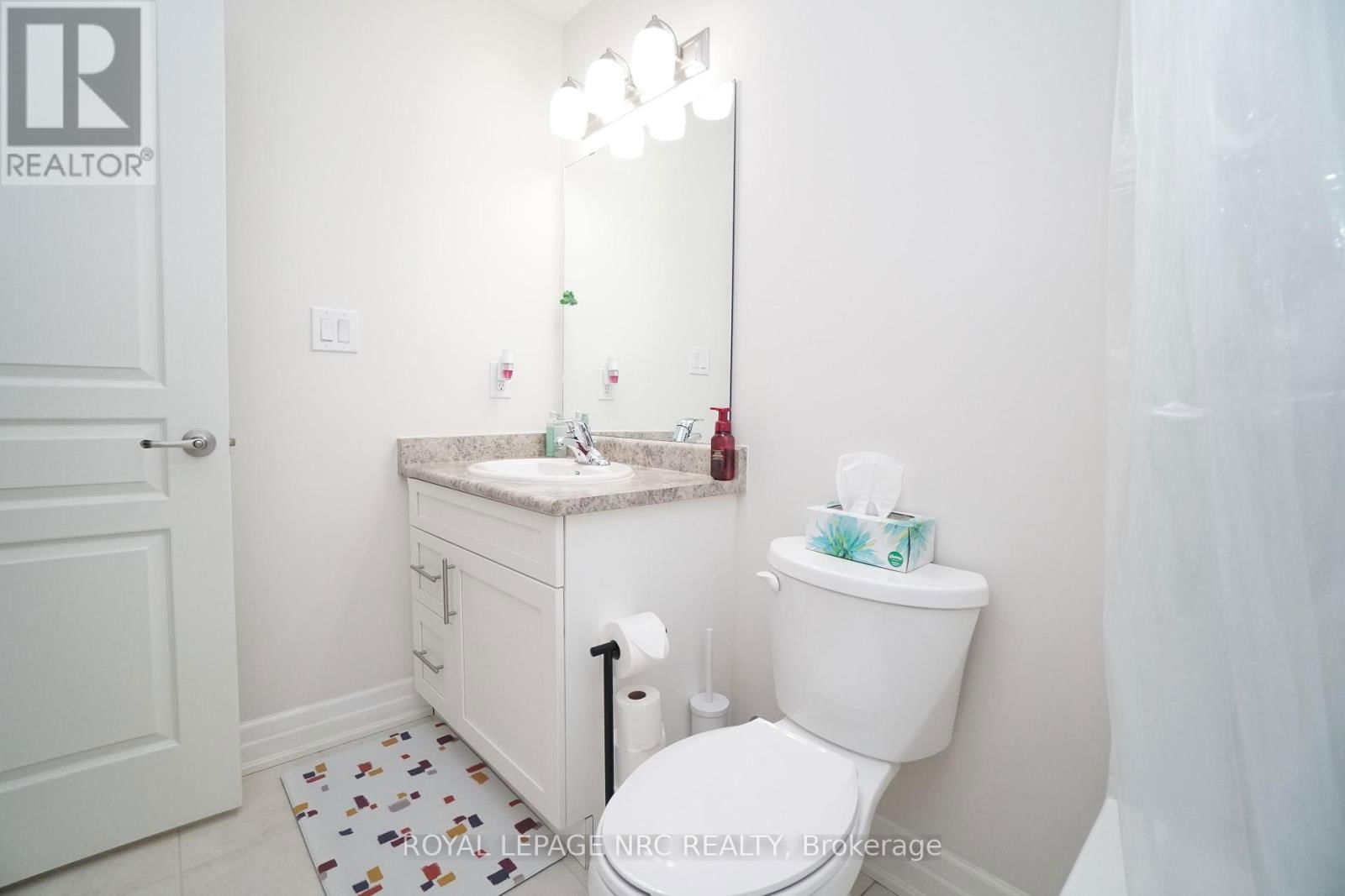 114 - 212 LAKEPORT ROAD Image 30