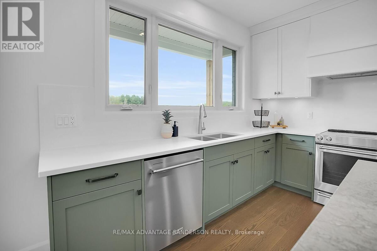 243 SONGBIRD LANE Image 23