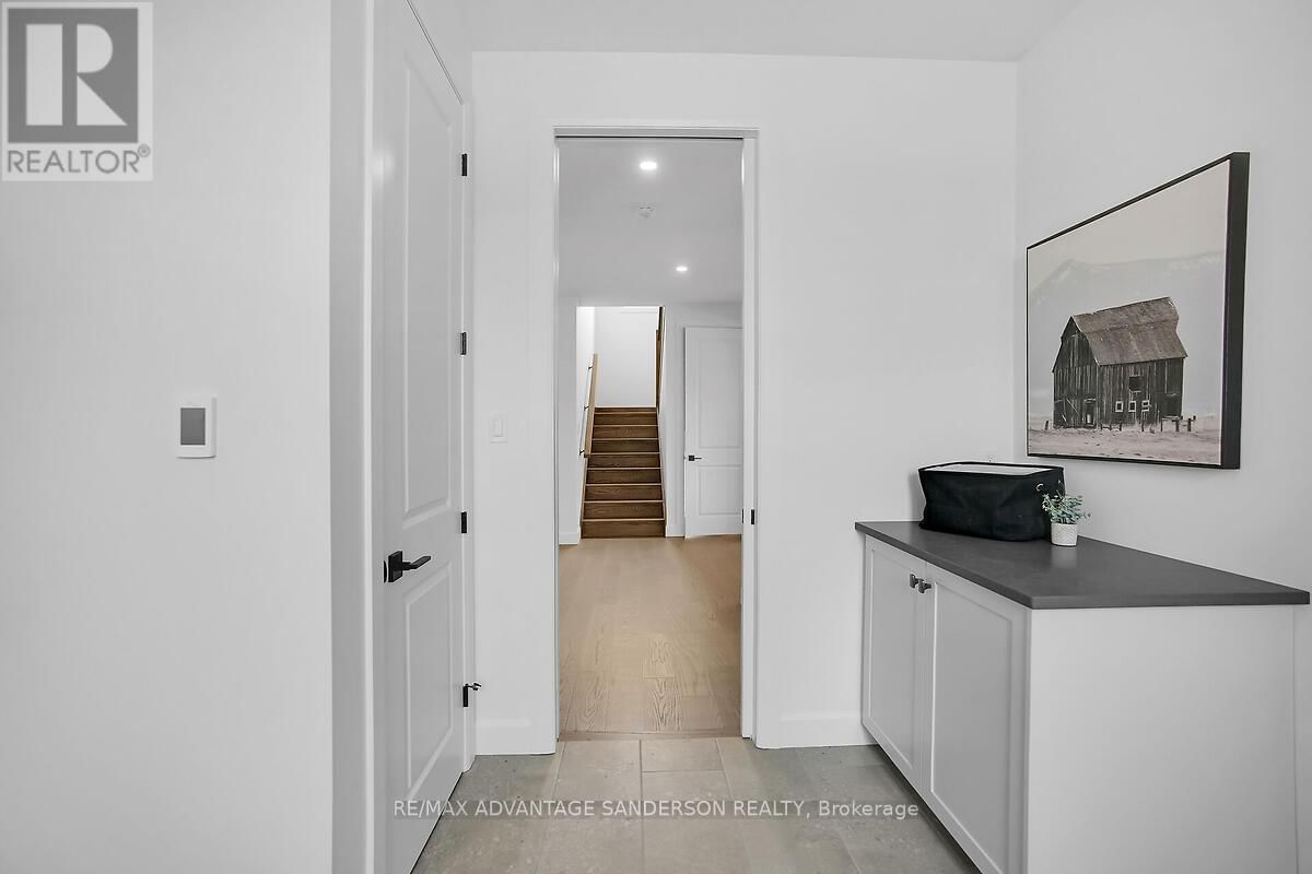 243 SONGBIRD LANE Image 27