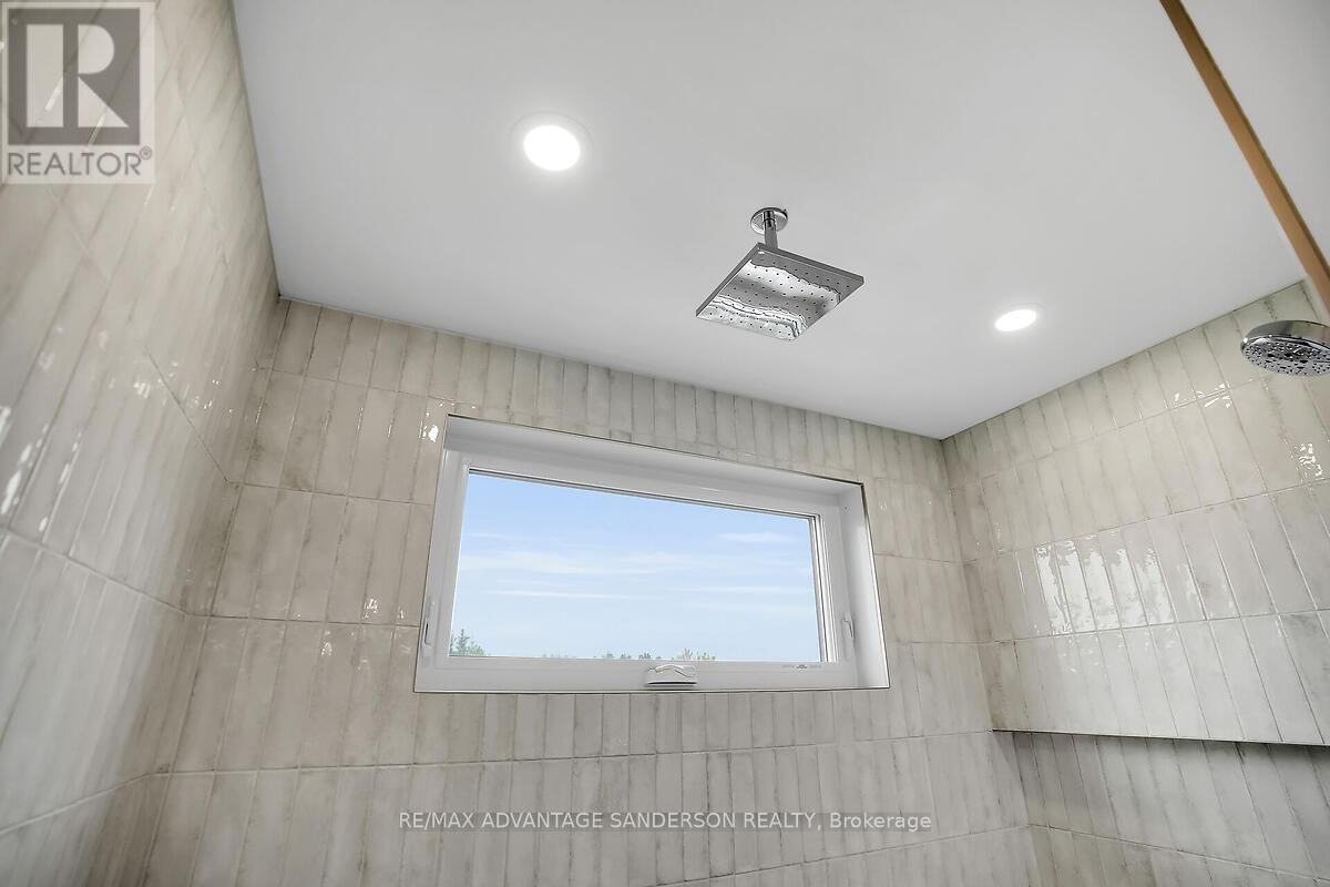243 SONGBIRD LANE Image 40