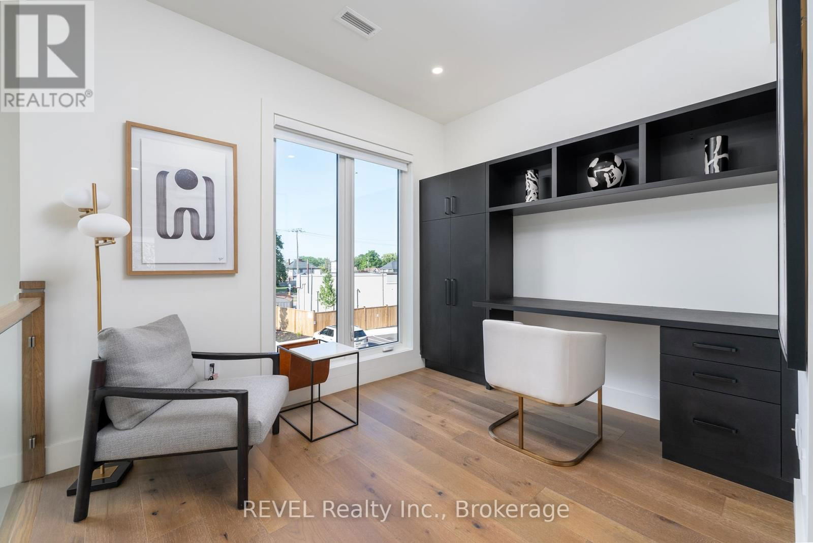 3 - 1397 YORK ROAD Image 18