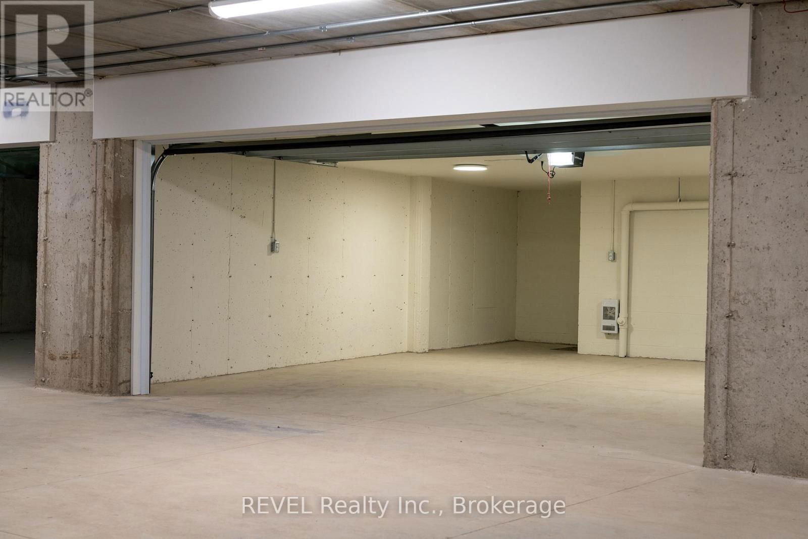 3 - 1397 YORK ROAD Image 31