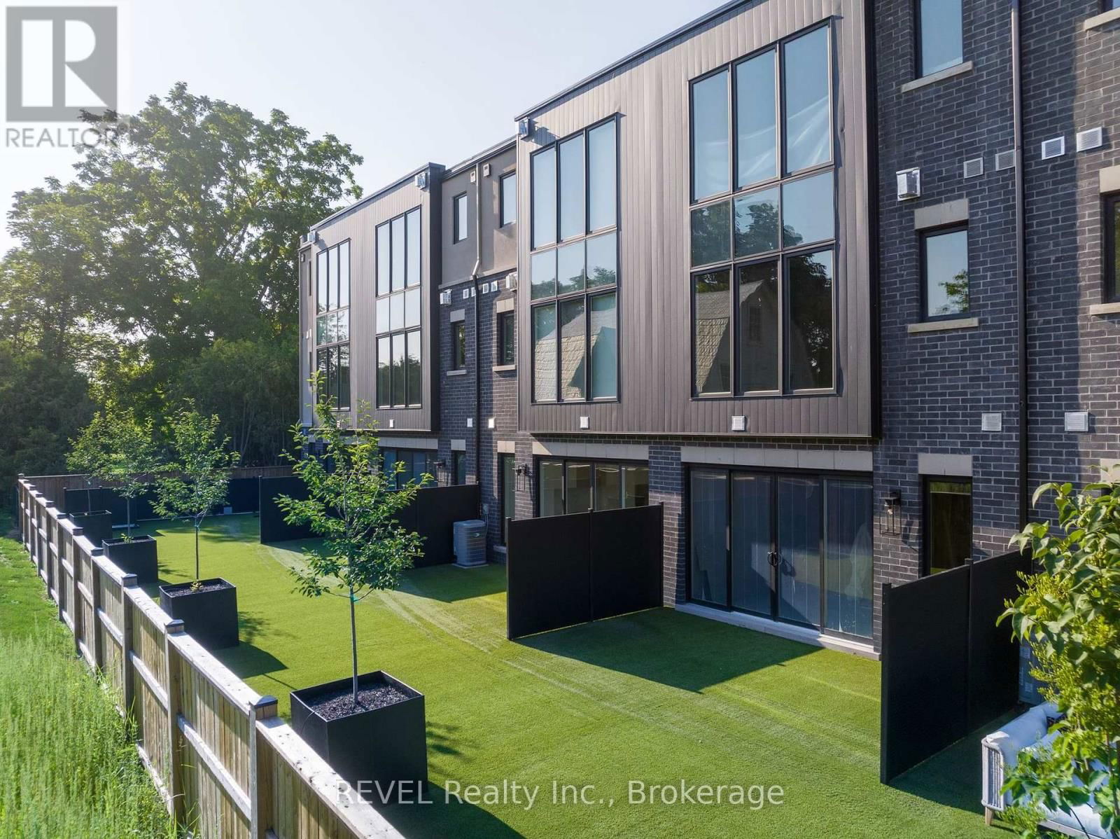 3 - 1397 YORK ROAD Image 37