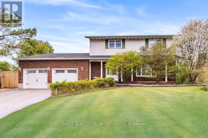 8 LAKEVIEW HEIGHTS Image 1