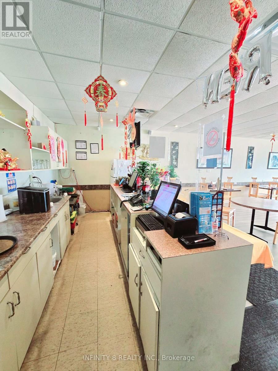 4497 DRUMMOND ROAD Image 11
